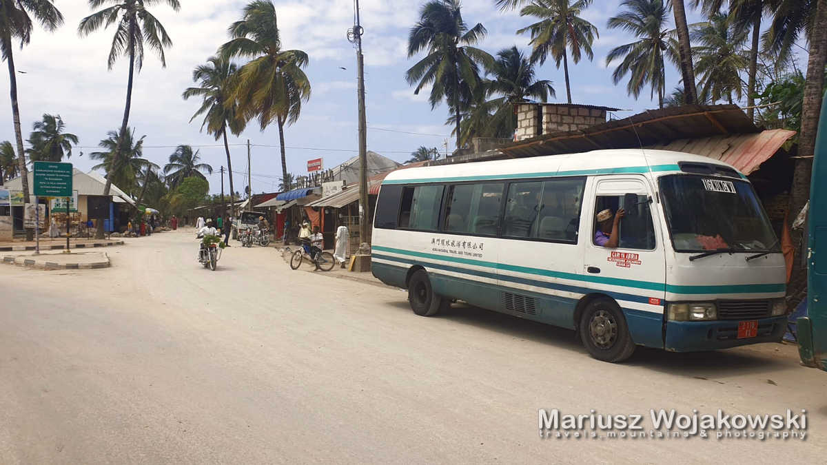 Przylot i transport do Nungwi